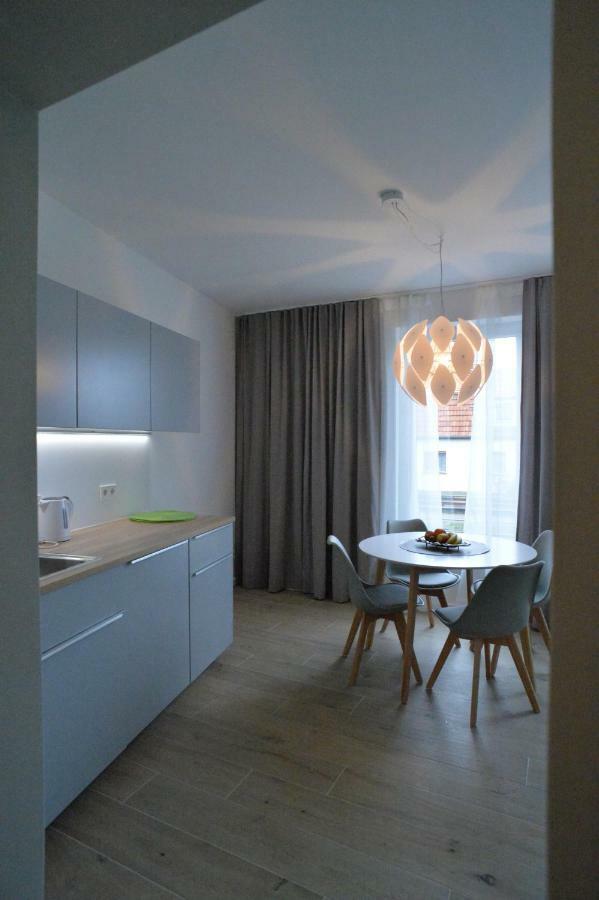 Grey House Apartments Großbeeren Eksteriør billede